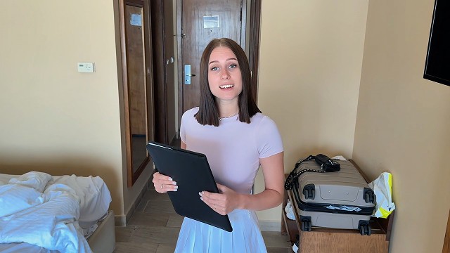 The Hotel Manager Coped With A Complaint Of The Client.
